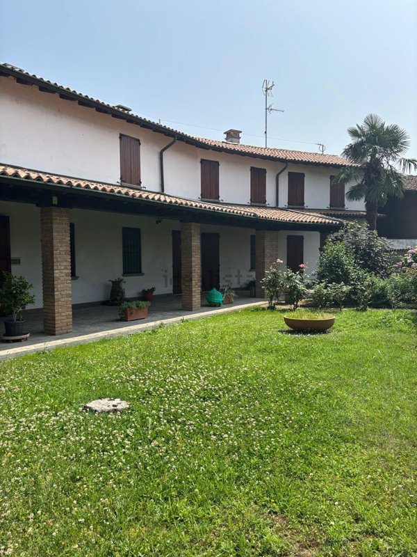 casale in vendita ad Annicco