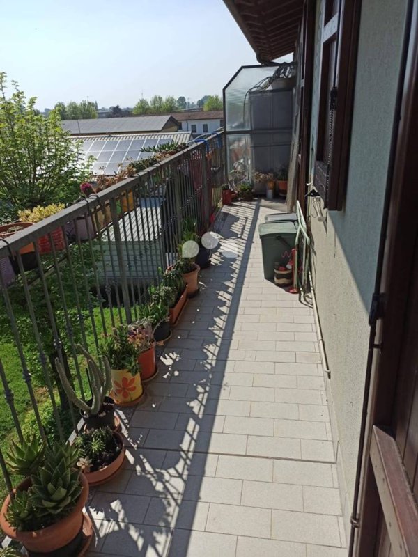 appartamento in vendita ad Azzanello