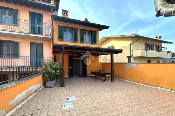 casa indipendente in vendita a Bagnolo Cremasco
