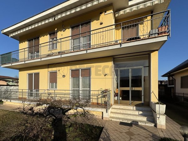 casa indipendente in vendita a Bagnolo Cremasco