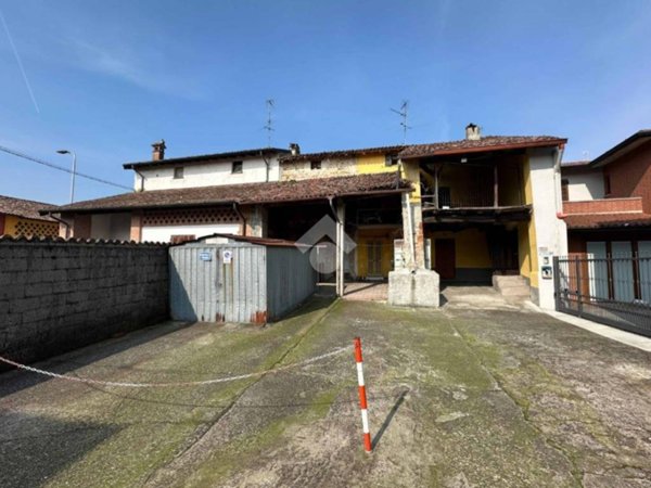 casa indipendente in vendita a Bagnolo Cremasco