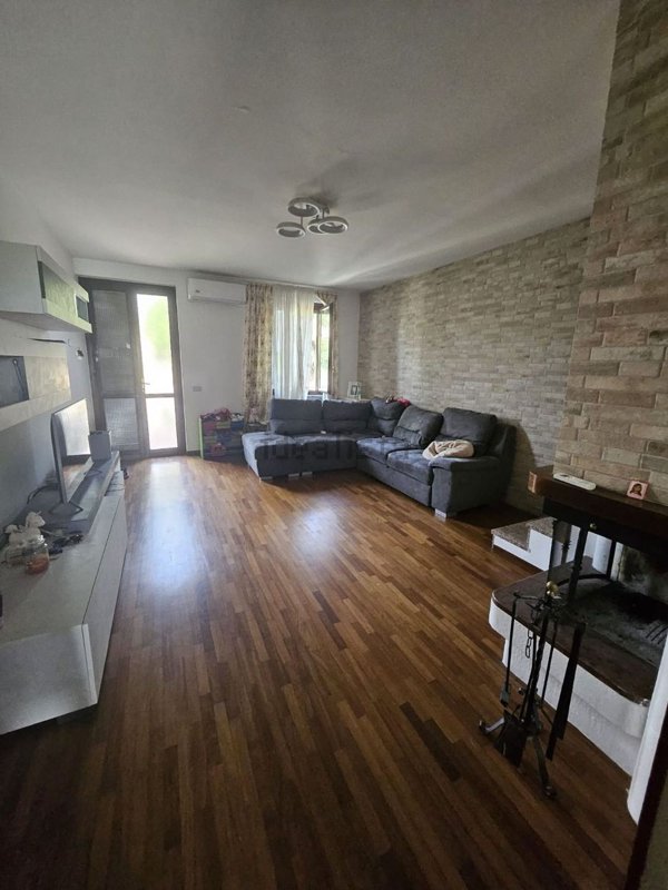 casa indipendente in vendita a Bagnolo Cremasco