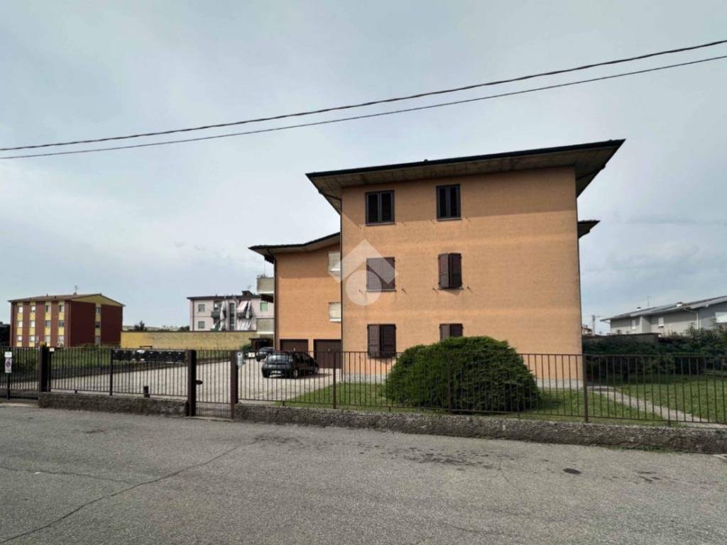 appartamento in vendita a Bagnolo Cremasco