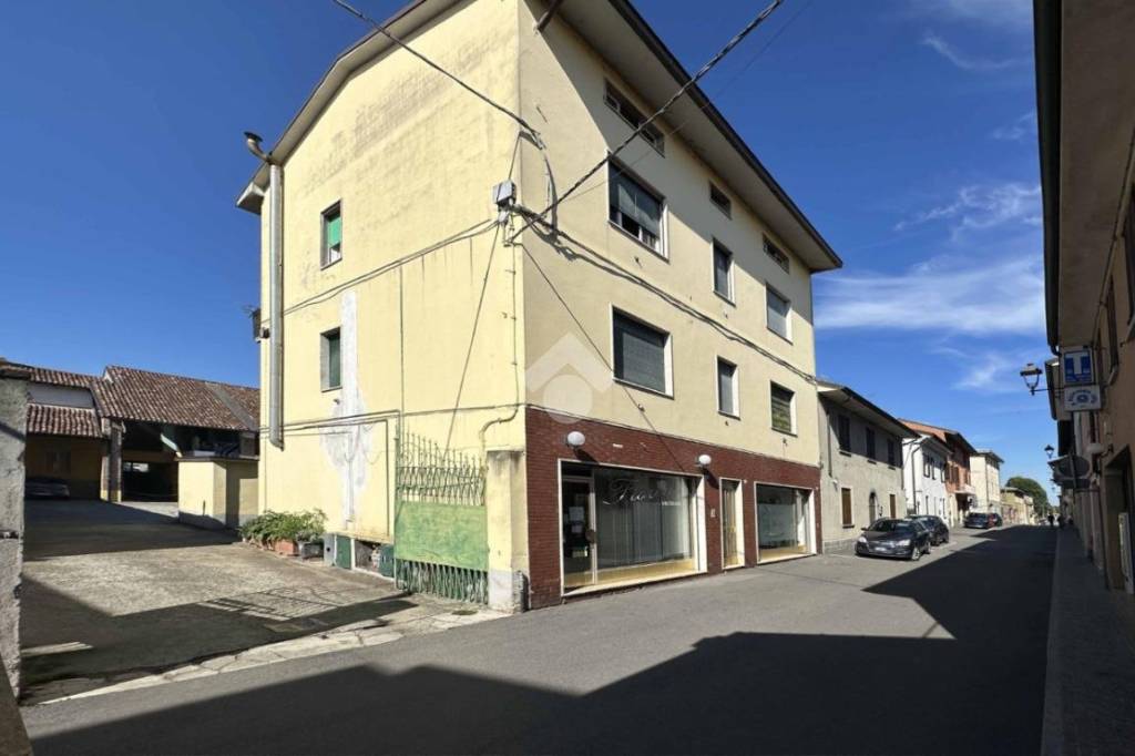 casa indipendente in vendita a Bagnolo Cremasco