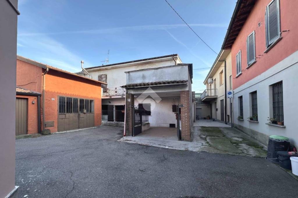 casa indipendente in vendita a Bagnolo Cremasco