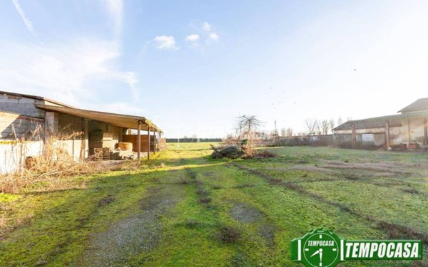 casale in vendita a Bagnolo Cremasco in zona Gattolino