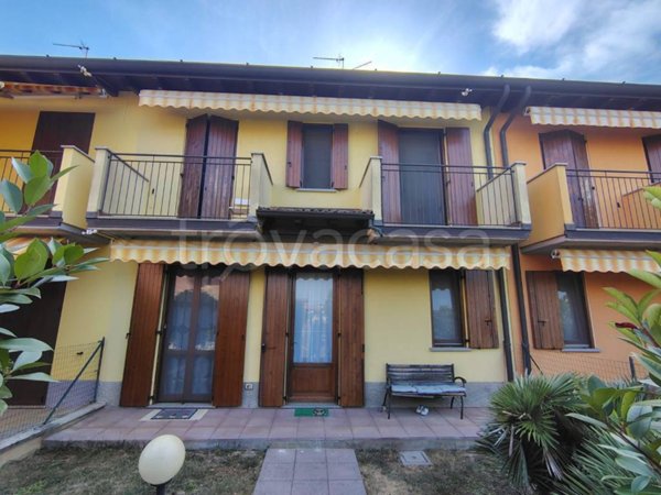 casa indipendente in vendita a Bagnolo Cremasco