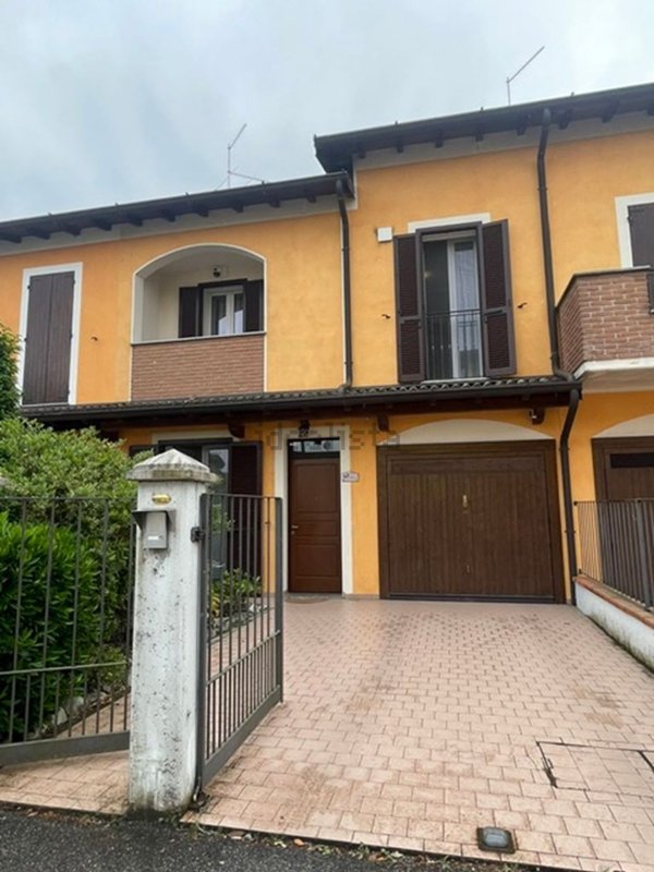casa indipendente in vendita a Bonemerse