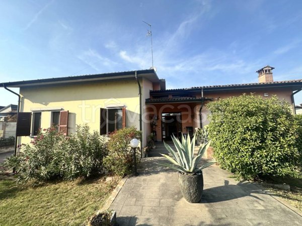 casa indipendente in vendita a Bordolano