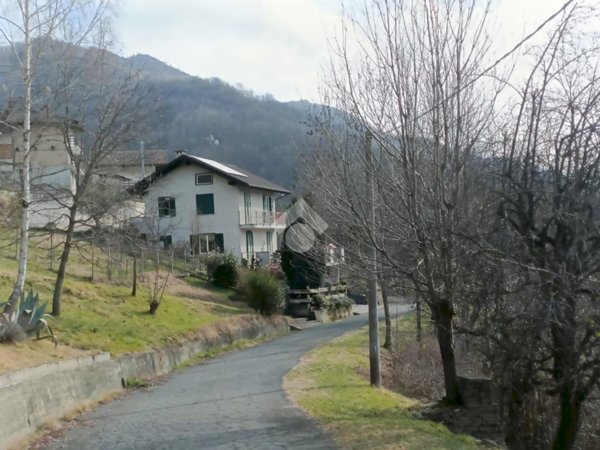 casa indipendente in vendita a Pessinetto