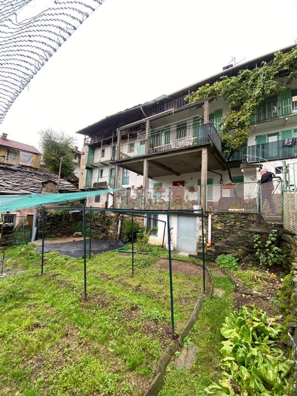 casa indipendente in vendita a Pessinetto