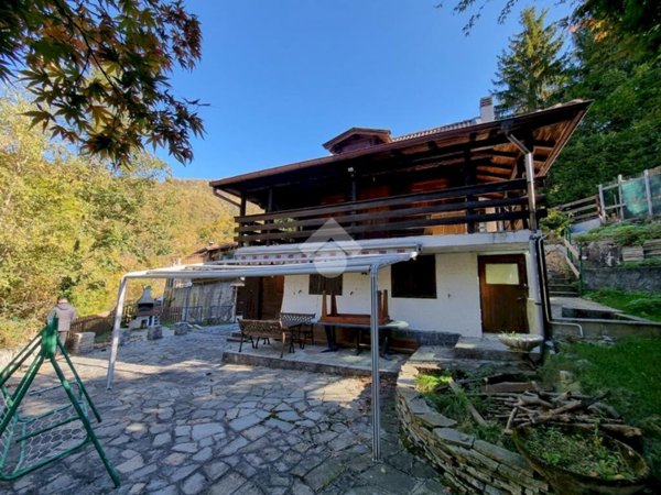 casa indipendente in vendita a Pessinetto in zona Mombresto