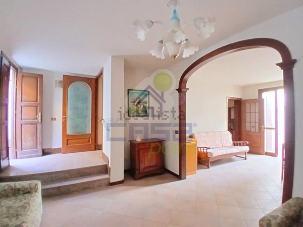 casa indipendente in vendita a Calvatone