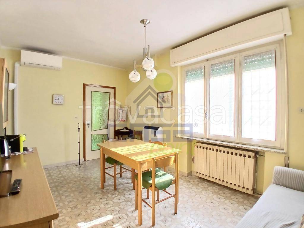 casa indipendente in vendita a Calvatone