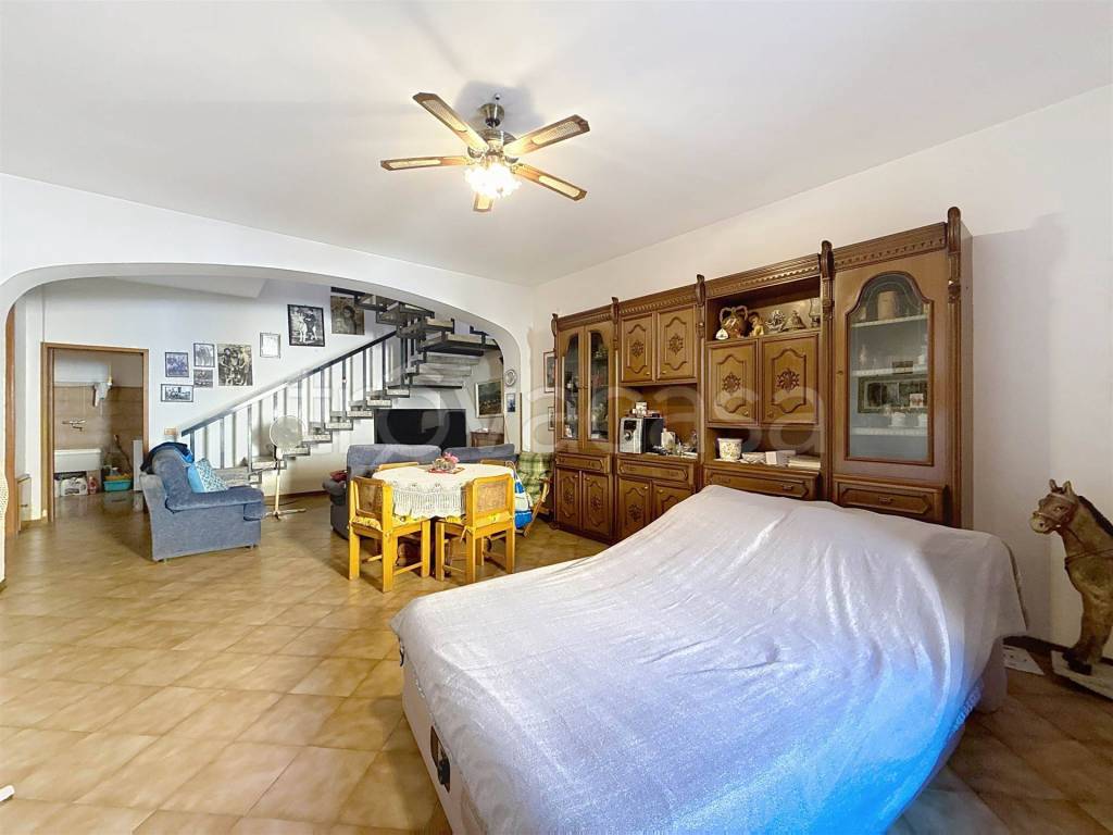 casa indipendente in vendita a Calvatone