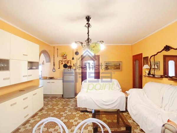 casa indipendente in vendita a Calvatone