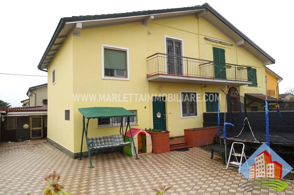 casa indipendente in vendita a Camisano