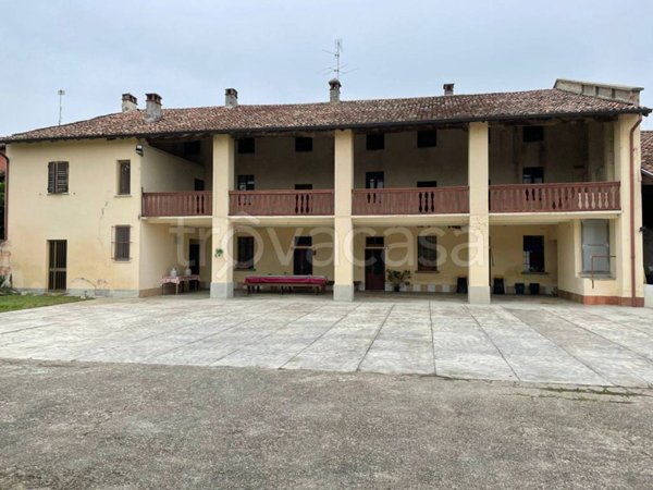 villa in vendita a Camisano
