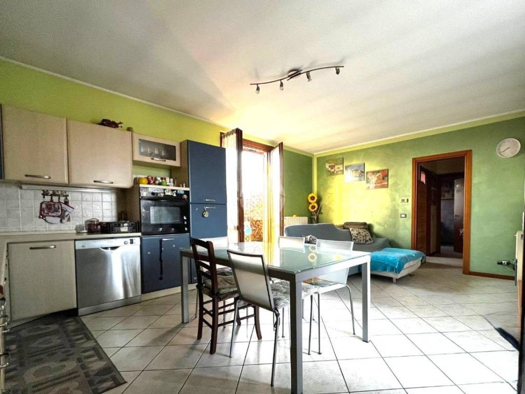 appartamento in vendita a Camisano