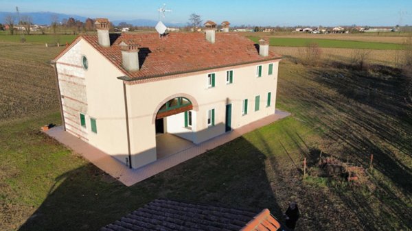 casa indipendente in vendita a Camisano