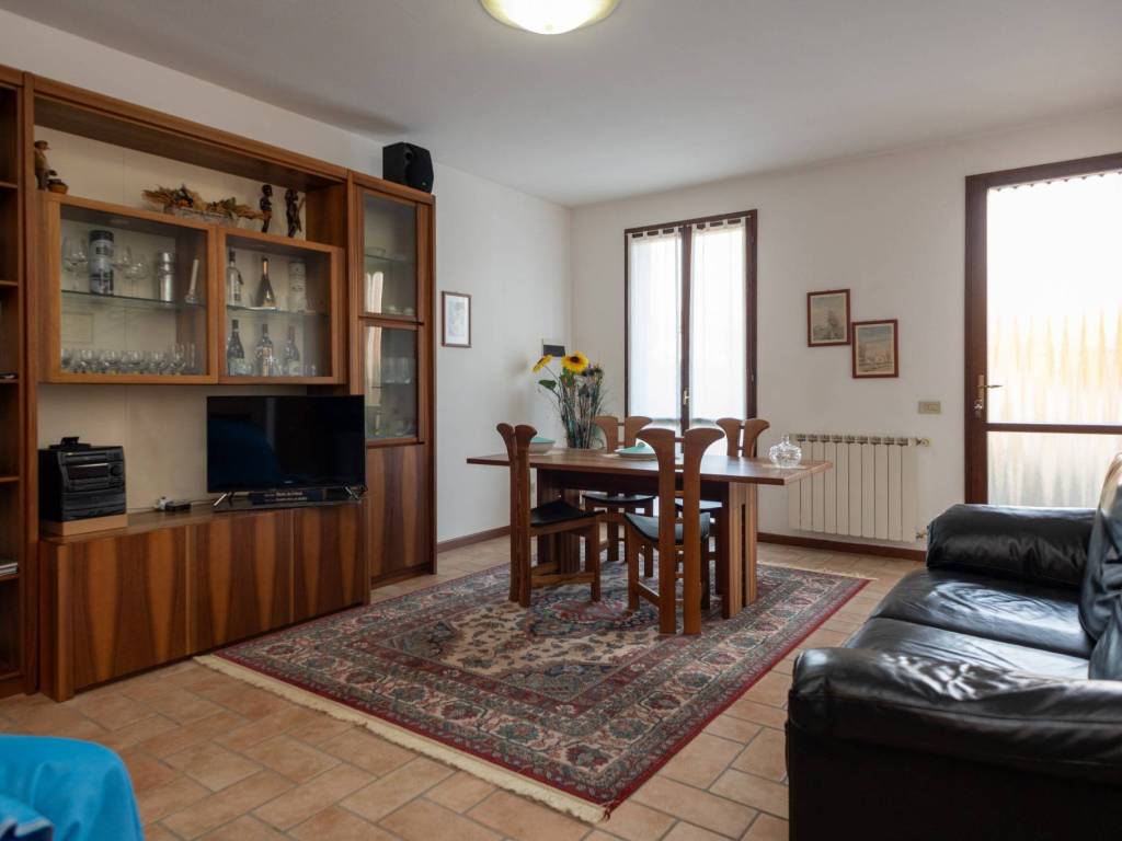 casa indipendente in vendita a Camisano