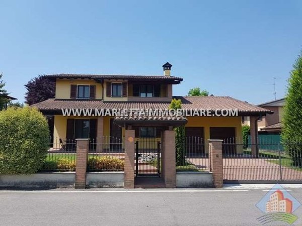 casa indipendente in vendita a Campagnola Cremasca