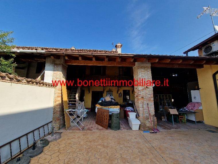 casa indipendente in vendita a Capergnanica