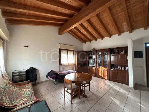 appartamento in vendita a Capergnanica