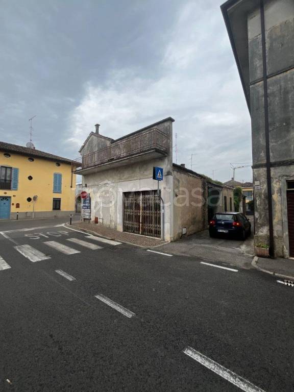 casa indipendente in vendita a Capergnanica