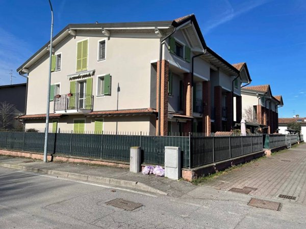 appartamento in vendita a Capergnanica