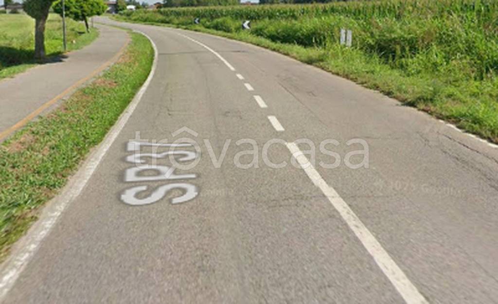 terreno agricolo in vendita a Capergnanica in zona Passarera