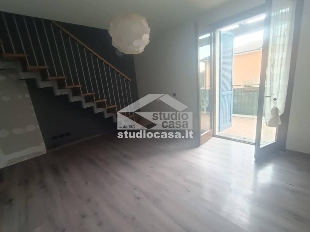 appartamento in vendita a Capergnanica