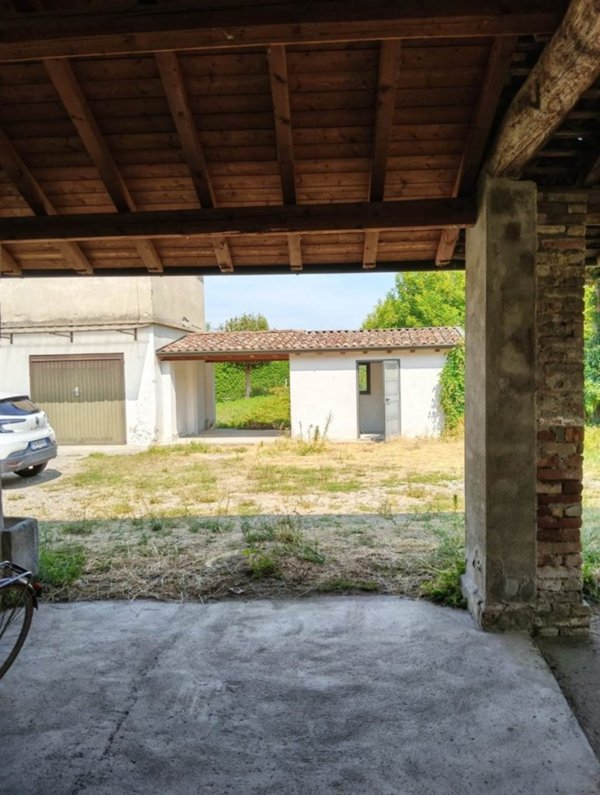 casa indipendente in vendita a Capergnanica