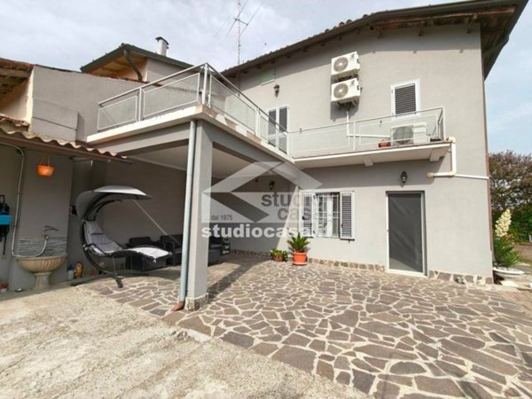 casa indipendente in vendita a Capergnanica in zona Passarera