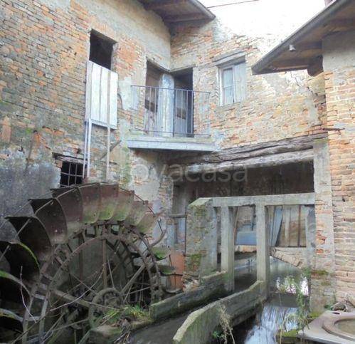 casa indipendente in vendita a Cappella Cantone