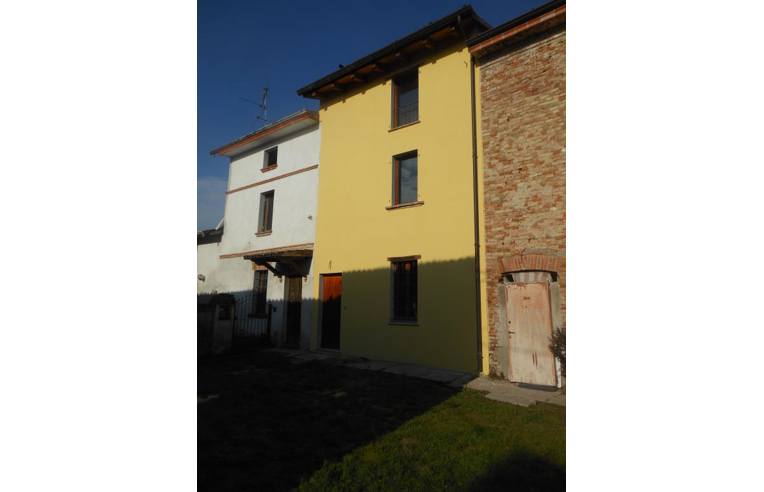casa indipendente in vendita a Cappella de' Picenardi