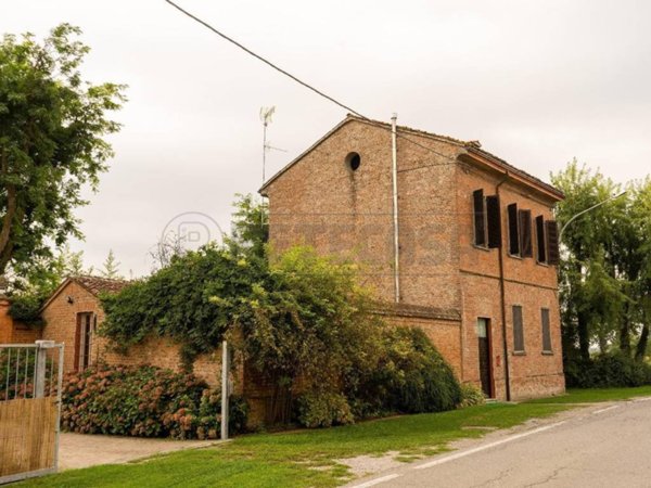 casa indipendente in vendita a Cappella de' Picenardi