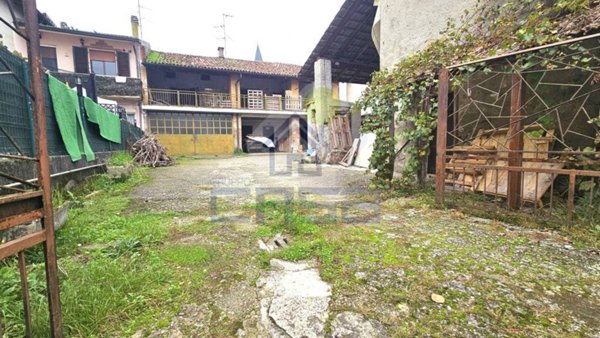 casa indipendente in vendita a Capralba