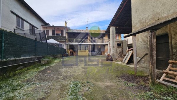 casa indipendente in vendita a Capralba