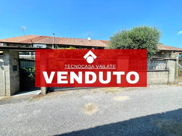 casa indipendente in vendita a Capralba in zona Farinate