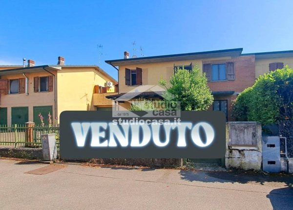 appartamento in vendita a Capralba