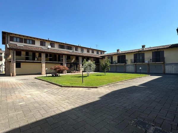 appartamento in vendita a Capralba