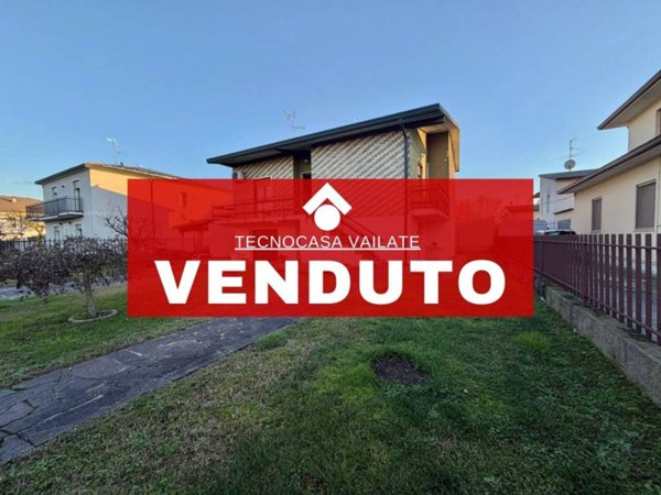 casa indipendente in vendita a Capralba