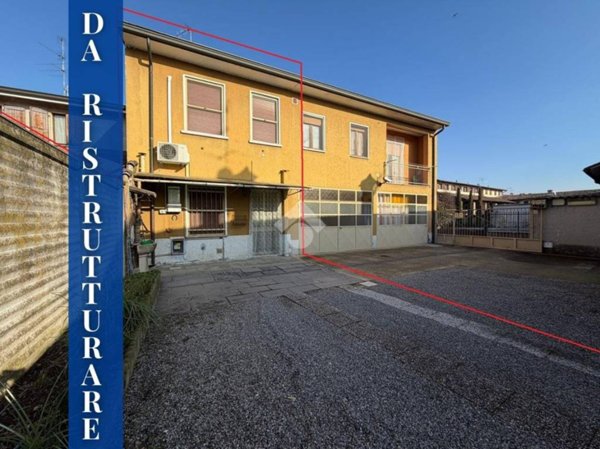 casa indipendente in vendita a Capralba