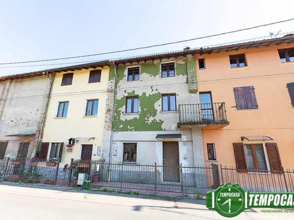 casa indipendente in vendita a Capralba in zona Farinate