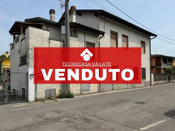 casa indipendente in vendita a Capralba in zona Farinate