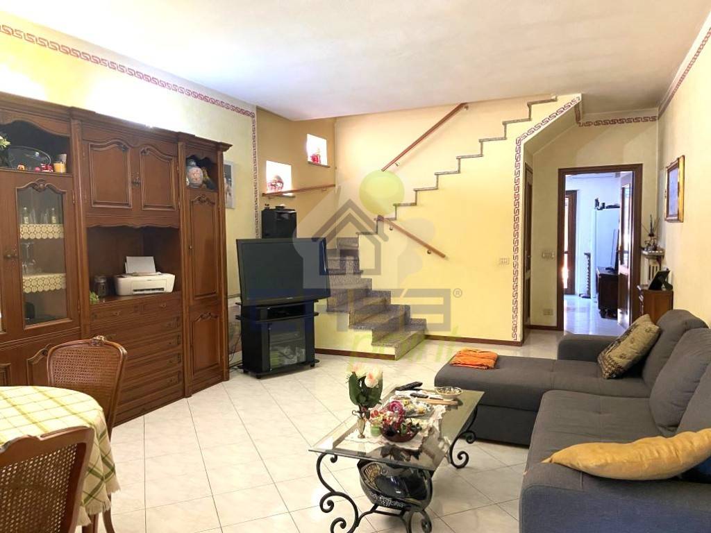 casa indipendente in vendita a Casalbuttano ed Uniti