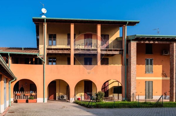 appartamento in vendita a Casalbuttano ed Uniti in zona San Vito
