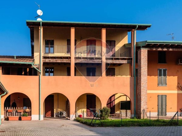 appartamento in vendita a Casalbuttano ed Uniti in zona San Vito