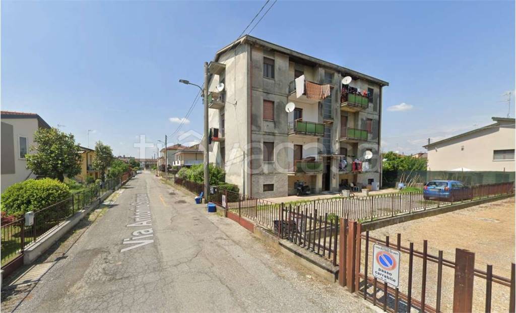 appartamento in vendita a Casalbuttano ed Uniti